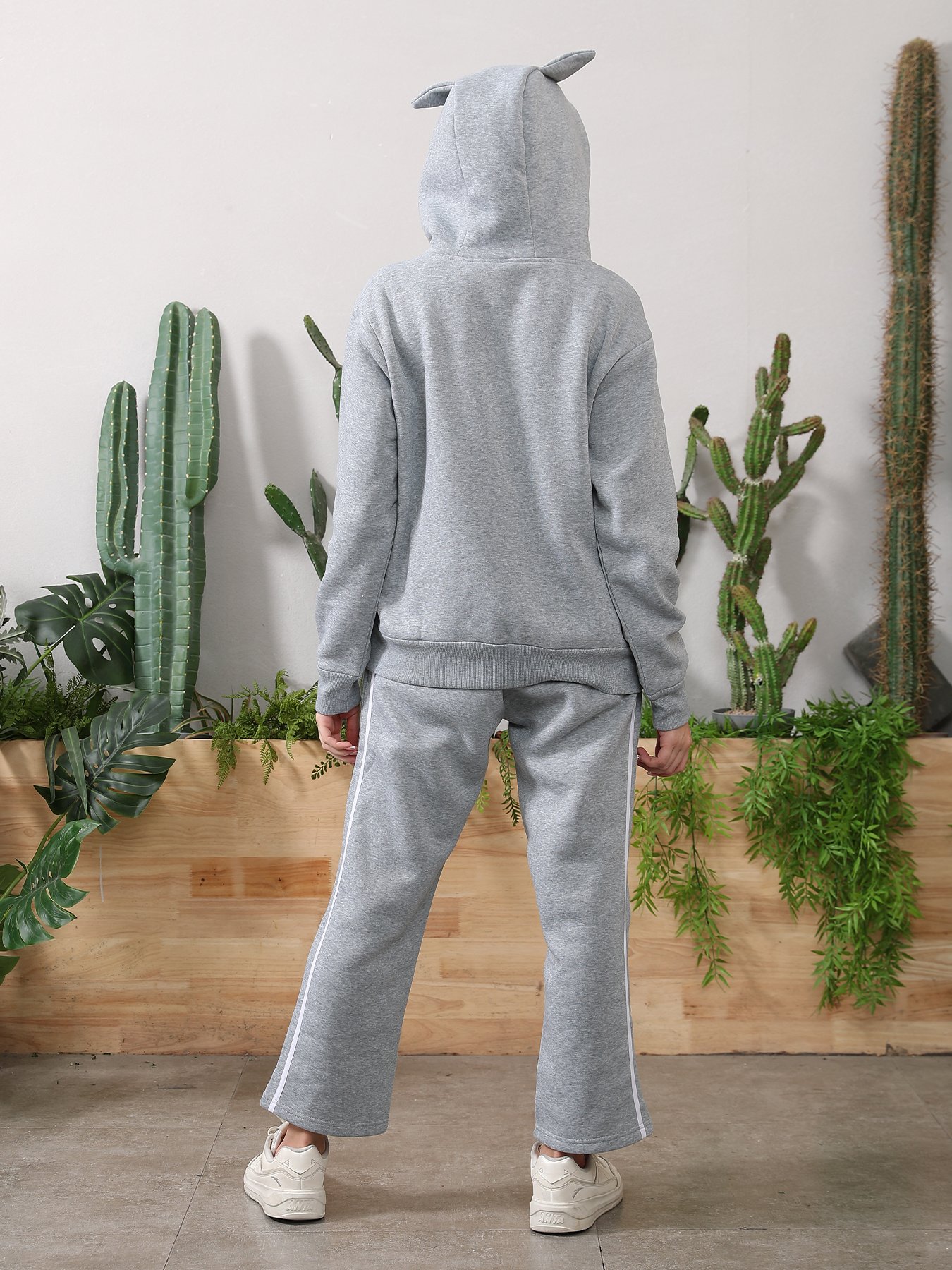 Women's Long Sleeved Hoodie Set - Image 7