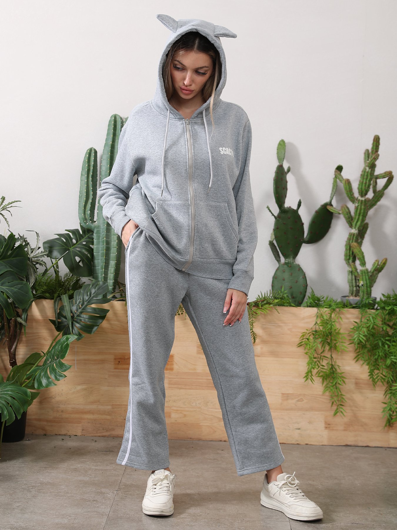 Women's Long Sleeved Hoodie Set - Image 4